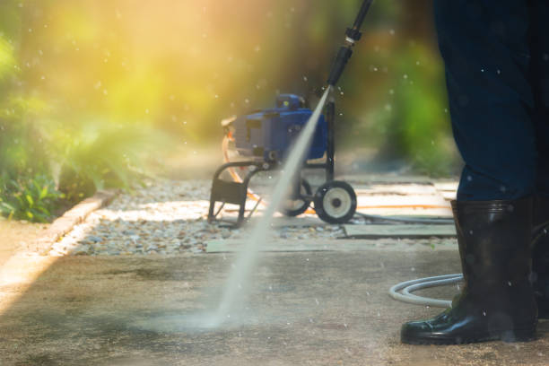 Best Pool Deck Cleaning  in Summitville, IN